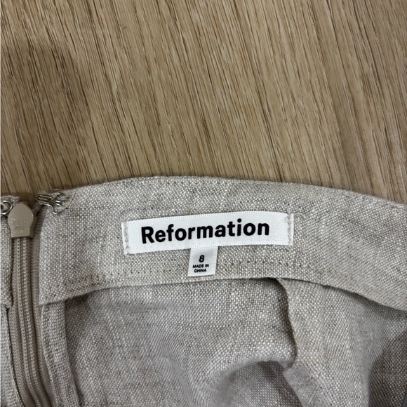 Reformation linen Eva skirt skort oatmeal natural color size 8 - Picture 4 of 5